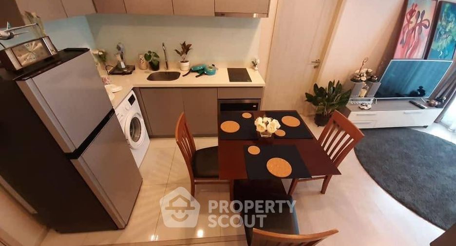 For rent そして for sale 2 ベッドルーム condo in Khlong Toei, Bangkok