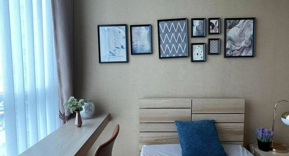 For sale 2 bedrooms condo in Huai Khwang, Bangkok