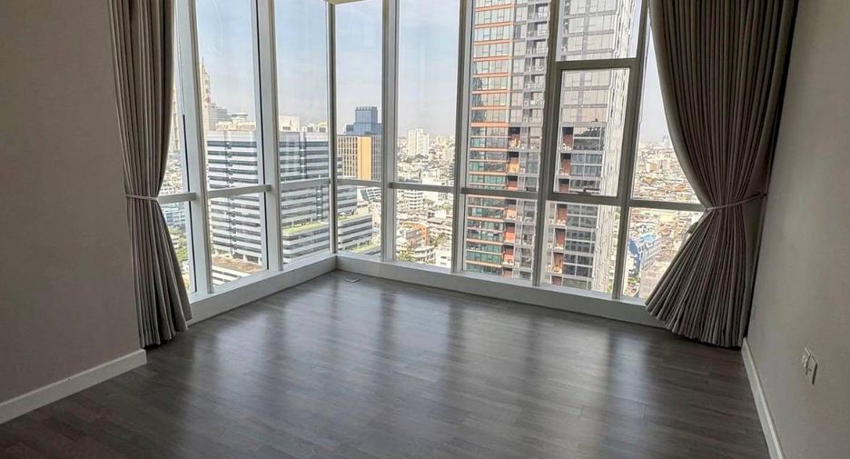 For sale 2 ベッドルーム condo in Thon Buri, Bangkok