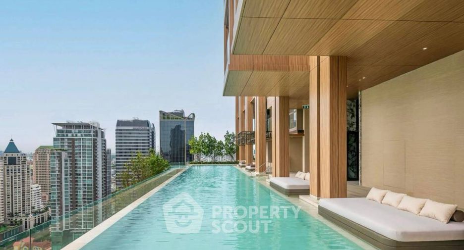 For sale 2 ベッドルーム condo in Sathon, Bangkok