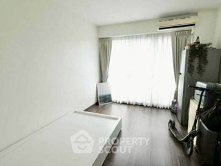 For sale 2 bedrooms condo in Huai Khwang, Bangkok