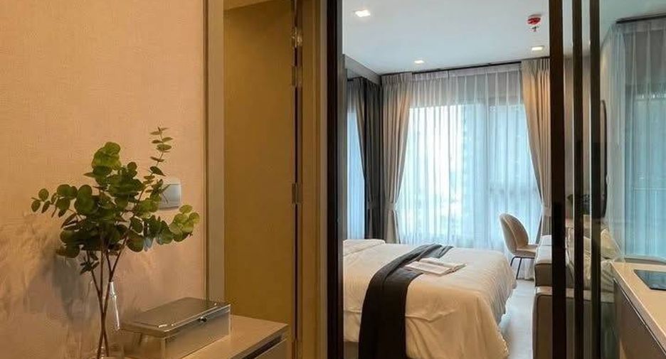 Продажа 1 кровать кондо в Хуаи Кхщанг, Бангкок