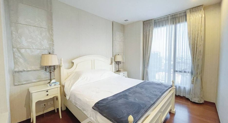 For rent そして for sale 2 ベッドルーム condo in Khlong Toei, Bangkok