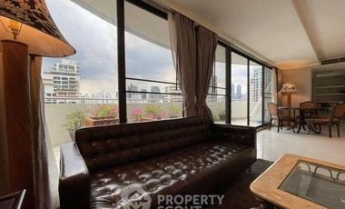 For sale 2 ベッドルーム condo in Watthana, Bangkok