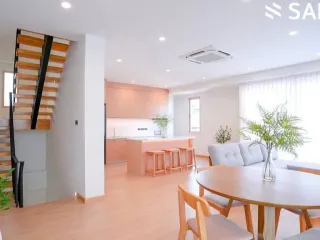 Reihenhaus zum Kauf mit 4 Zimmer in Phaya Thai, Bangkok