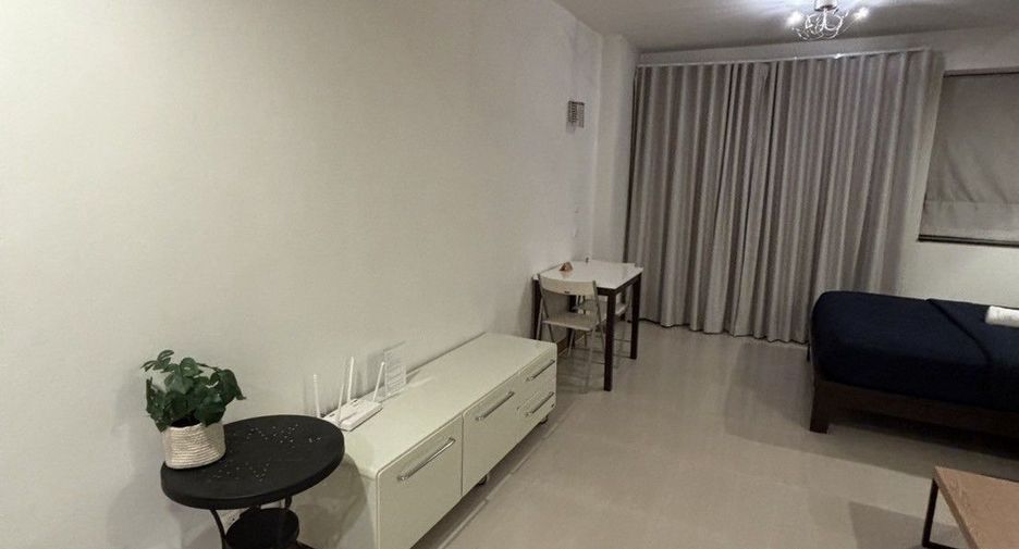 À louer studio condo à Sathon, Bangkok
