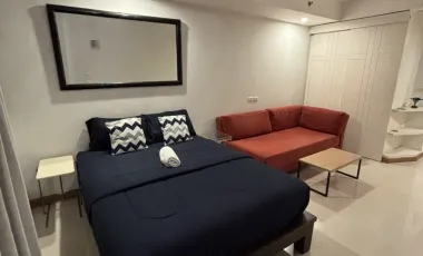 À louer studio condo à Sathon, Bangkok