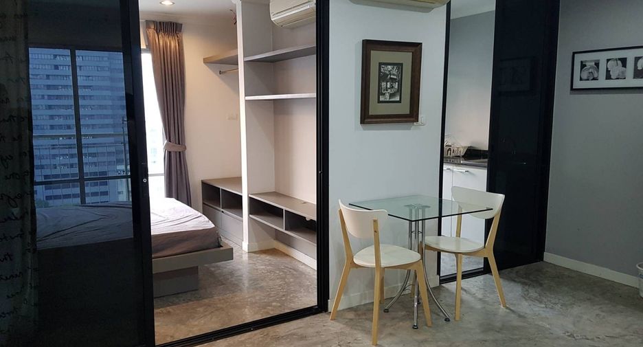 Wohnung zum Kauf mit 1 Zimmer in Huai Khwang, Bangkok