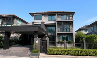 Casa en alquiler y en venta de 7 habitaciones en Suan Luang, Bangkok