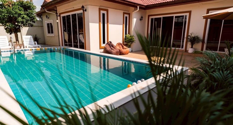 For rent 3 ベッドルーム villa in Central Pattaya, Pattaya