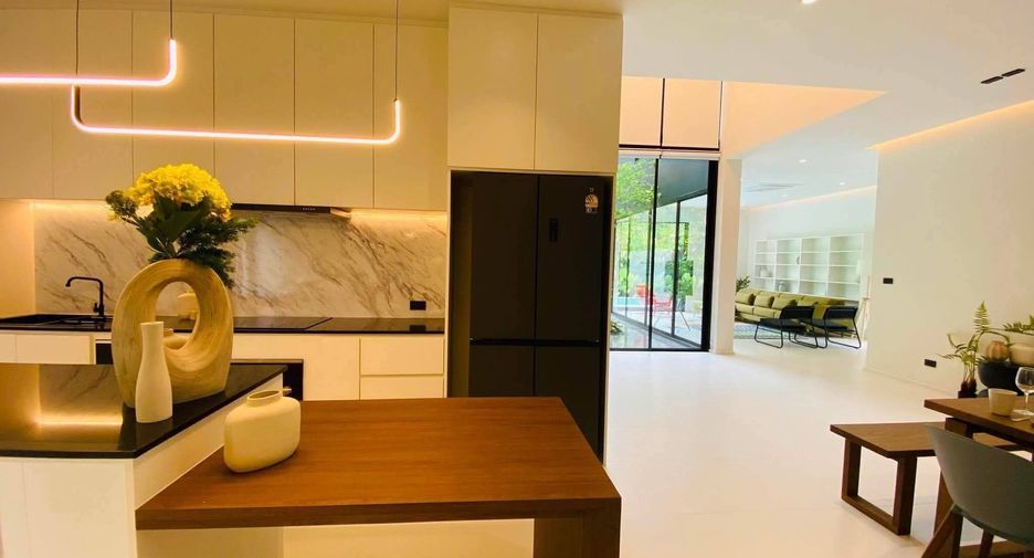 For sale and for rent 6 bedrooms villa in Hang Dong, Chiang Mai