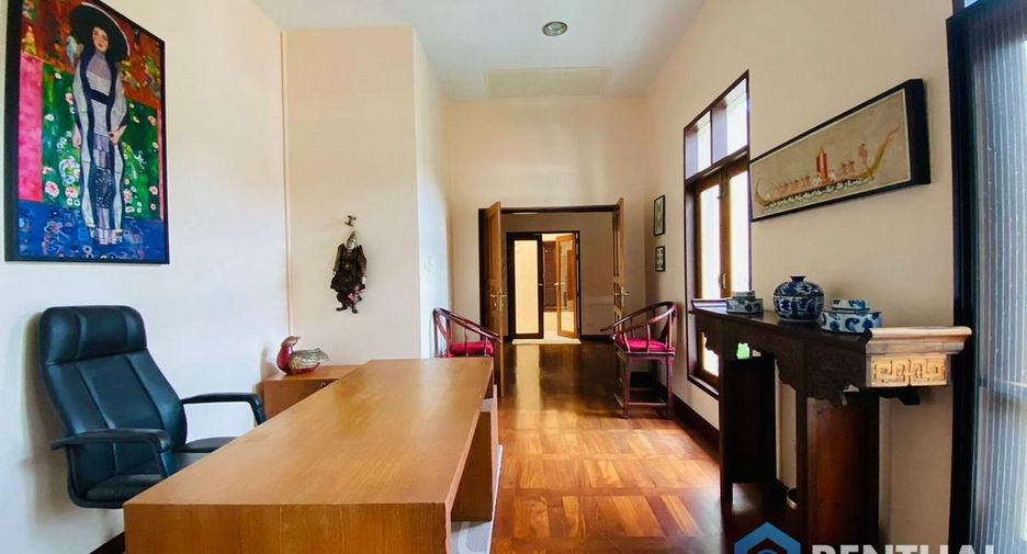 For sale 3 bedrooms house in Sattahip, Chonburi