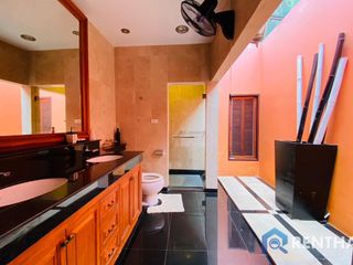 For sale 3 bedrooms house in Na Jomtien, Pattaya