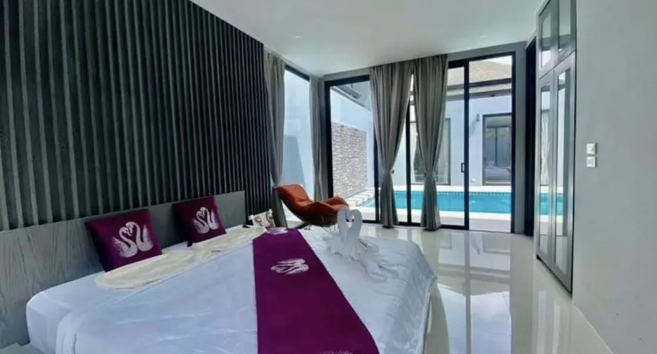For rent 3 bedrooms villa in Mueang Phuket, Phuket