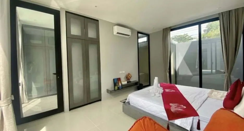 For rent 3 bedrooms villa in Mueang Phuket, Phuket