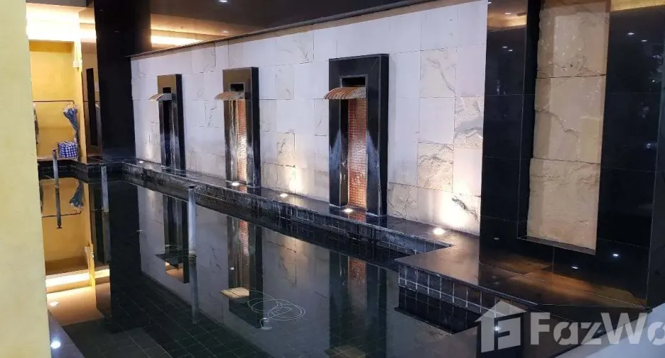 Condo en venta de 1 habitaciones en Yan Nawa, Bangkok