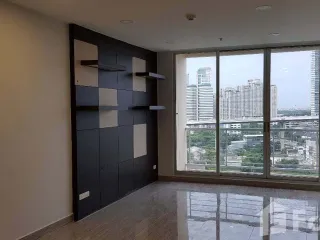 出售 1 卧室 公寓 在 Yan Nawa, 曼谷