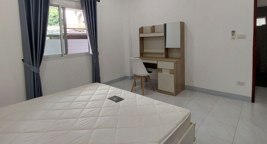 Haus zur Miete mit 4 Zimmer in Saraphi, Chiang Mai