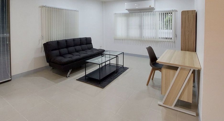 Haus zur Miete mit 4 Zimmer in Saraphi, Chiang Mai