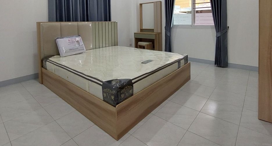 Haus zur Miete mit 4 Zimmer in Saraphi, Chiang Mai