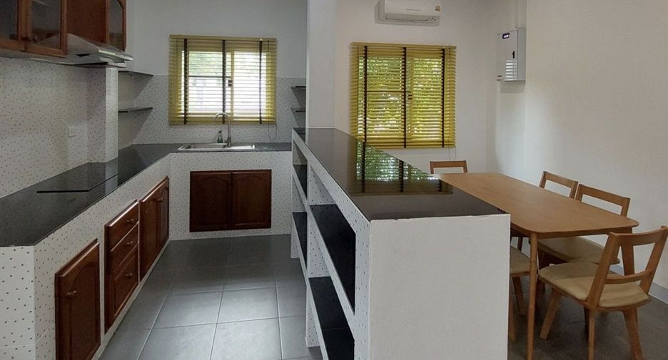 Haus zur Miete mit 4 Zimmer in Saraphi, Chiang Mai