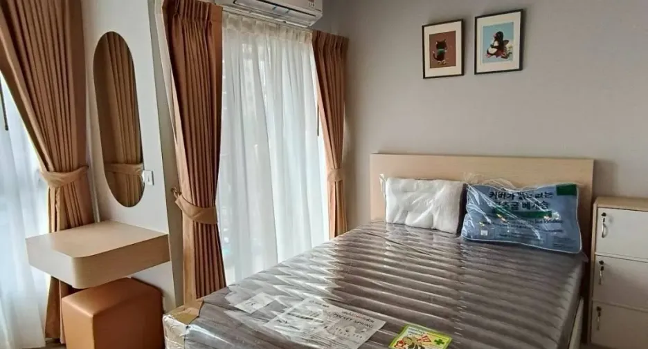Condo en alquiler de 1 habitaciones en Phra Khanong, Bangkok