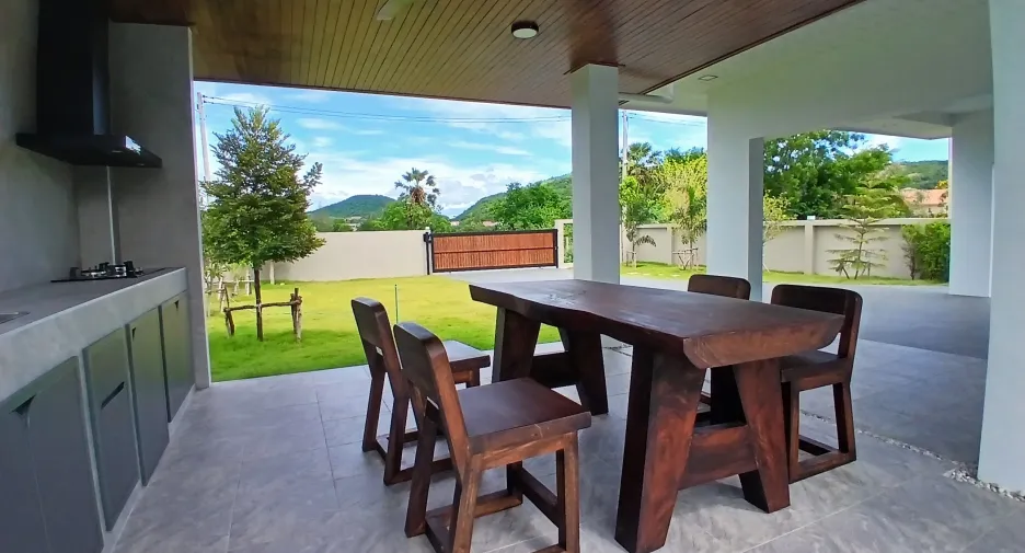 For sale 3 bedrooms villa in Sam Roi Yot, Prachuap Khiri Khan
