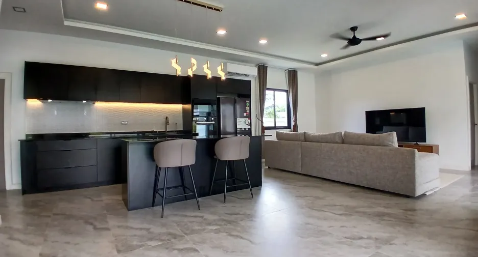 For sale 3 bedrooms villa in Sam Roi Yot, Prachuap Khiri Khan