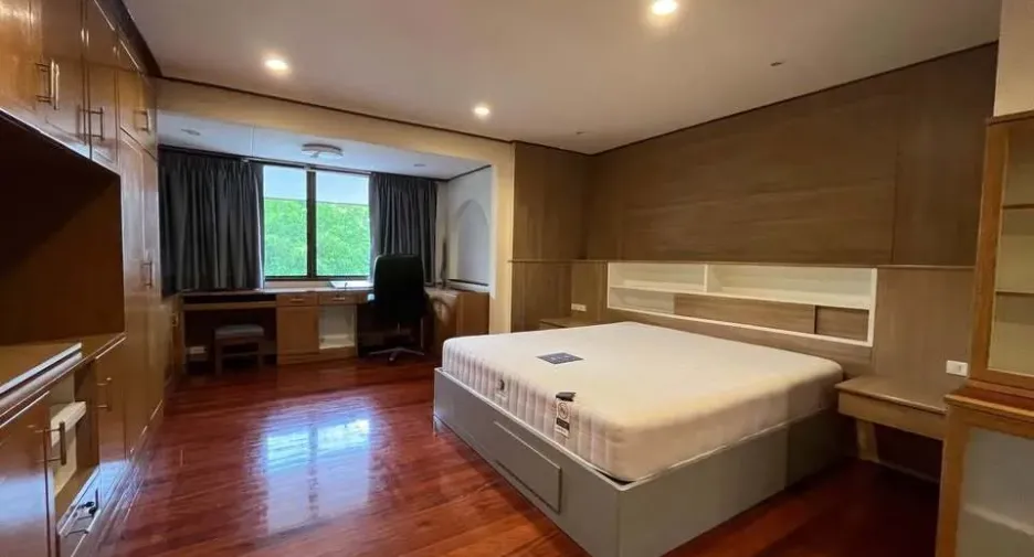 Casa en venta de 5 habitaciones en Suan Luang, Bangkok