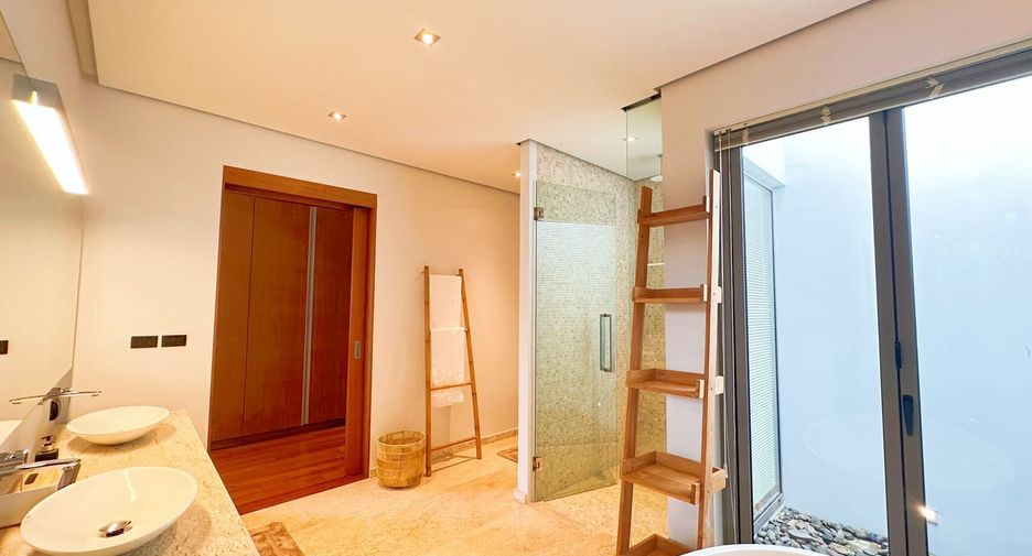 Villa en venta de 4 habitaciones en Thalang, Phuket