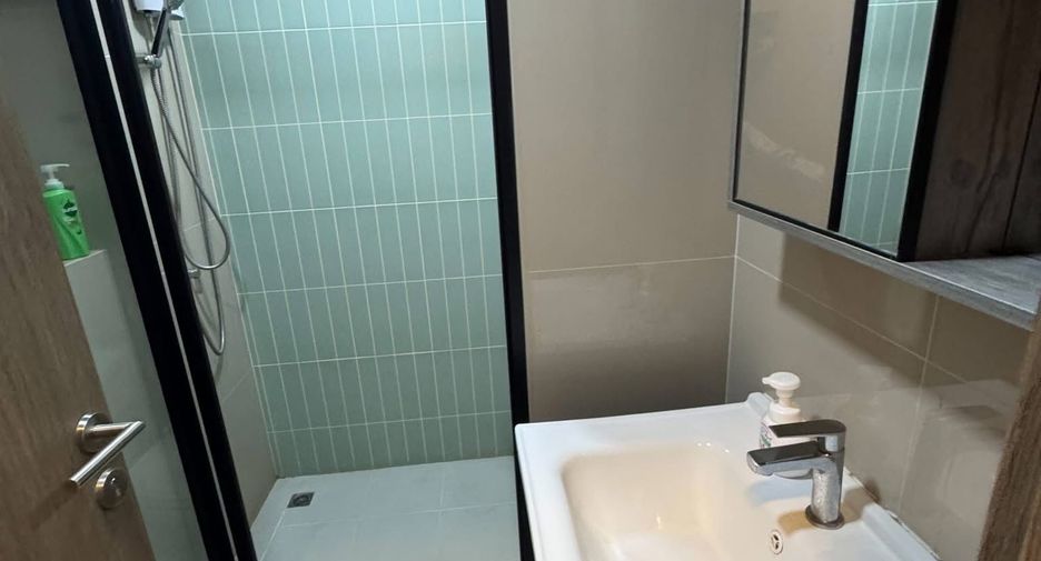 For sale studio condo in Bang Na, Bangkok