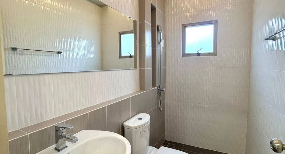 Haus zur Miete mit 3 Zimmer in East Pattaya, Pattaya