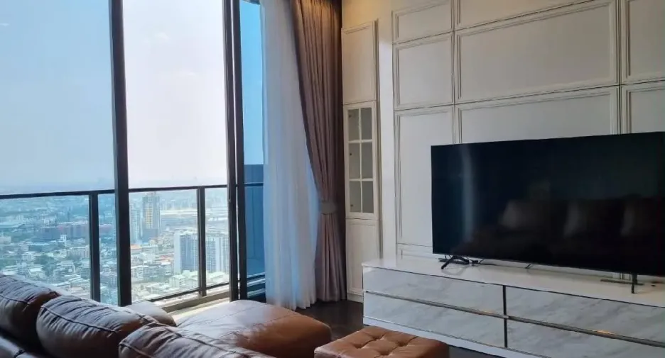 À louer 2 chambres condo à Bang Na, Bangkok