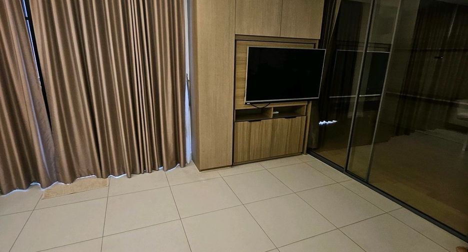 À louer et à vendre 1 chambre condo à Watthana, Bangkok