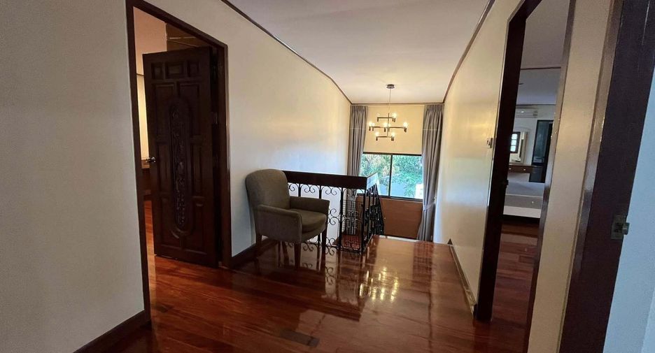 Casa en alquiler y en venta de 5 habitaciones en Suan Luang, Bangkok