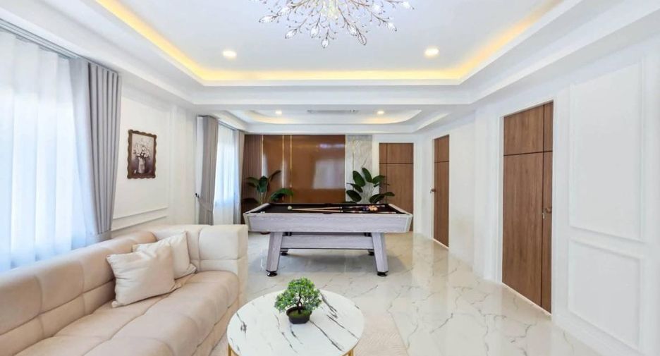 For sale 5 bedrooms villa in South Pattaya, Pattaya