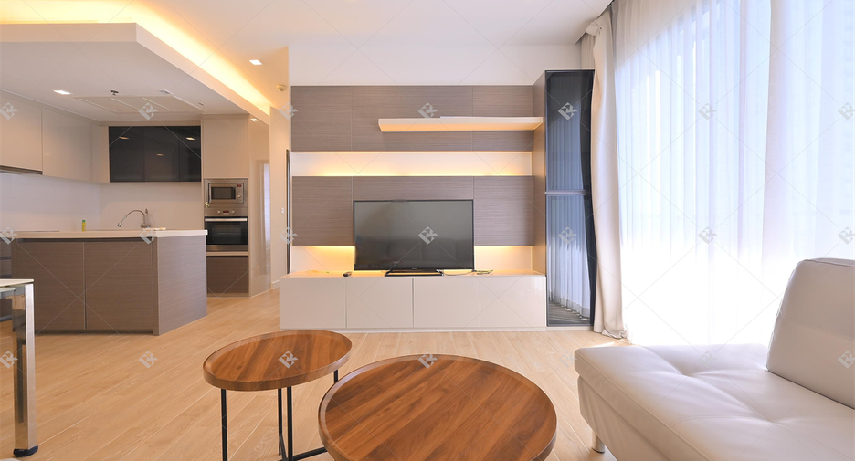 Condo en alquiler de 2 habitaciones en Huai Khwang, Bangkok