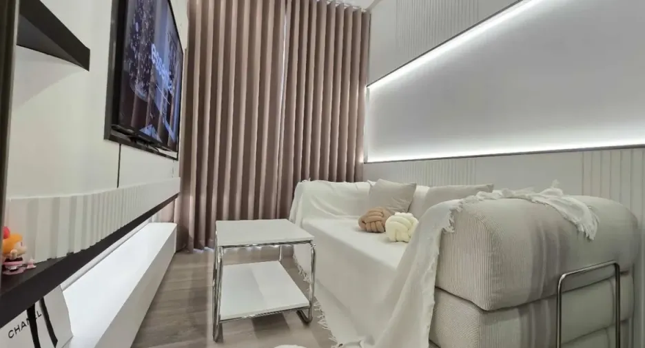 Condo en alquiler de 1 habitaciones en Bang Kho Laem, Bangkok