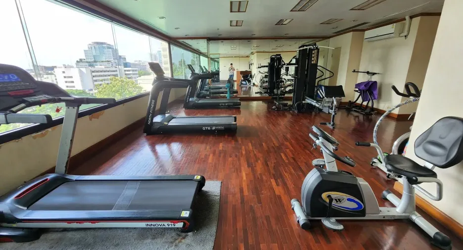 Wohnung zur Miete mit Studio in Ratchathewi, Bangkok