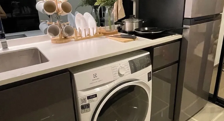 Wohnung zur Miete mit 2 Zimmer in Bang Rak, Bangkok