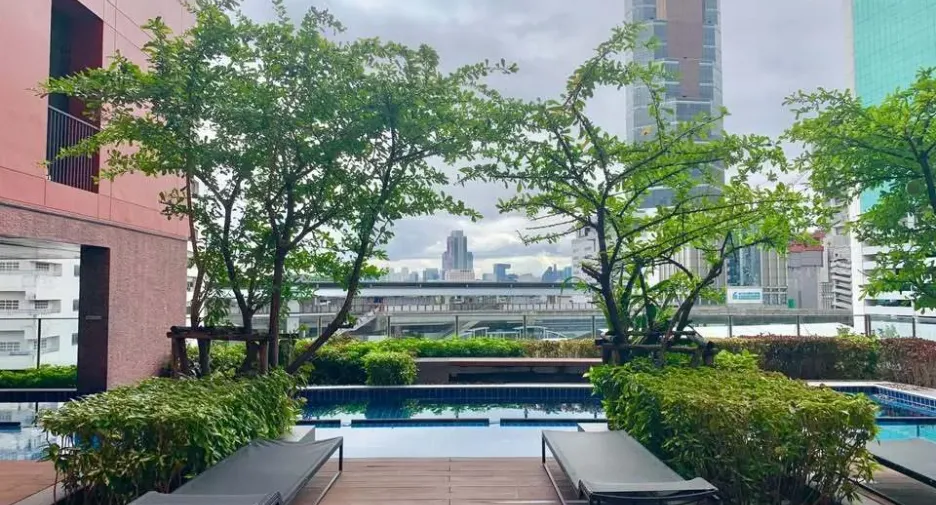 For rent 1 bed condo in Watthana, Bangkok