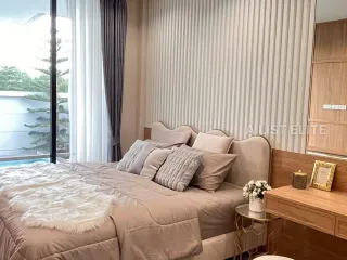 Casa en venta de 4 habitaciones en Bang Lamung, Chonburi