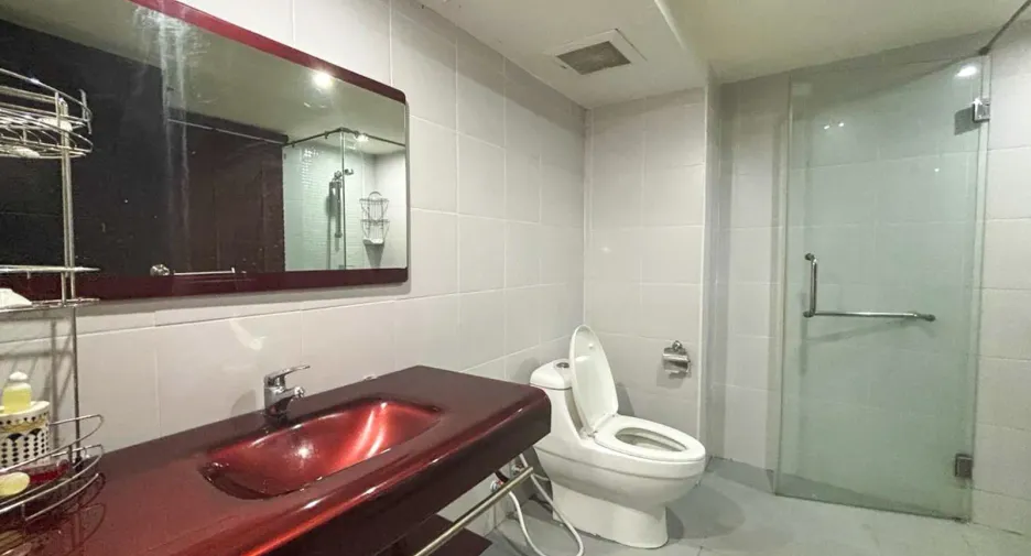 For sale and for rent studio condo in Kathu, Phuket