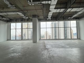 出租 办公室 在 Bang Rak, 曼谷