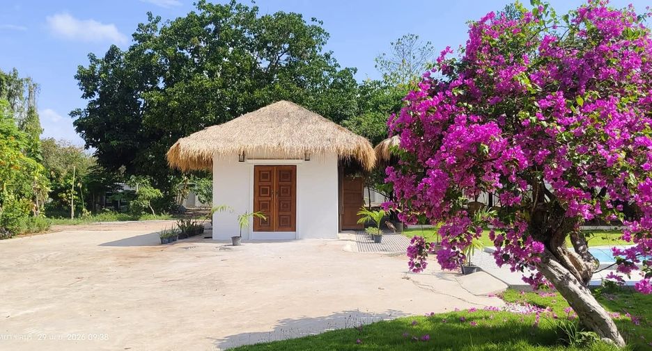 À louer 4 chambres villa à Huay Yai, Pattaya
