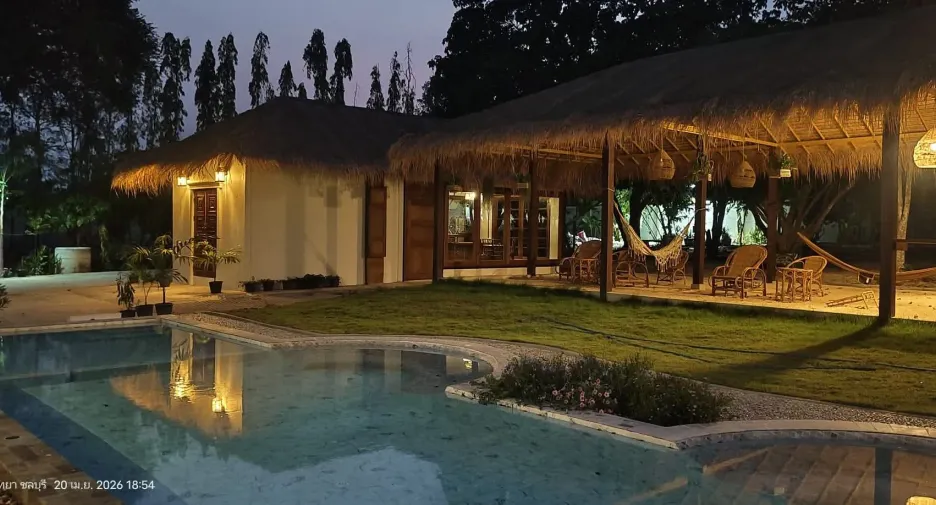 À louer 4 chambres villa à Huay Yai, Pattaya