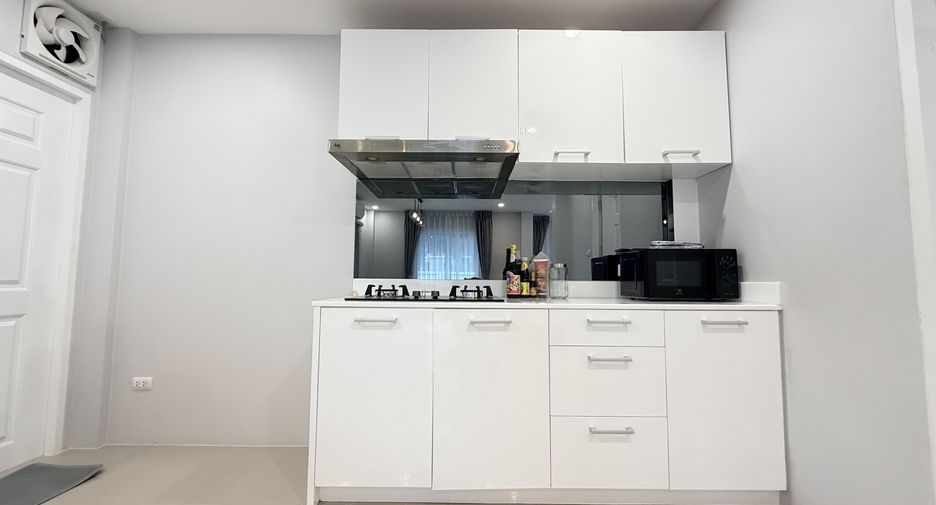 For rent 3 bedrooms house in Thalang, Phuket
