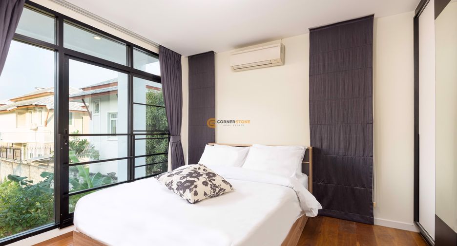 For rent 4 bedrooms house in East Pattaya, Pattaya