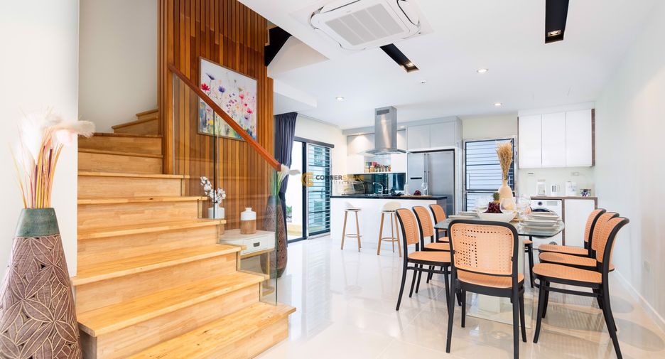 For rent 4 bedrooms house in East Pattaya, Pattaya