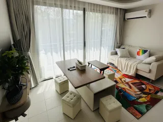 Condo en alquiler de 2 habitaciones en Kathu, Phuket